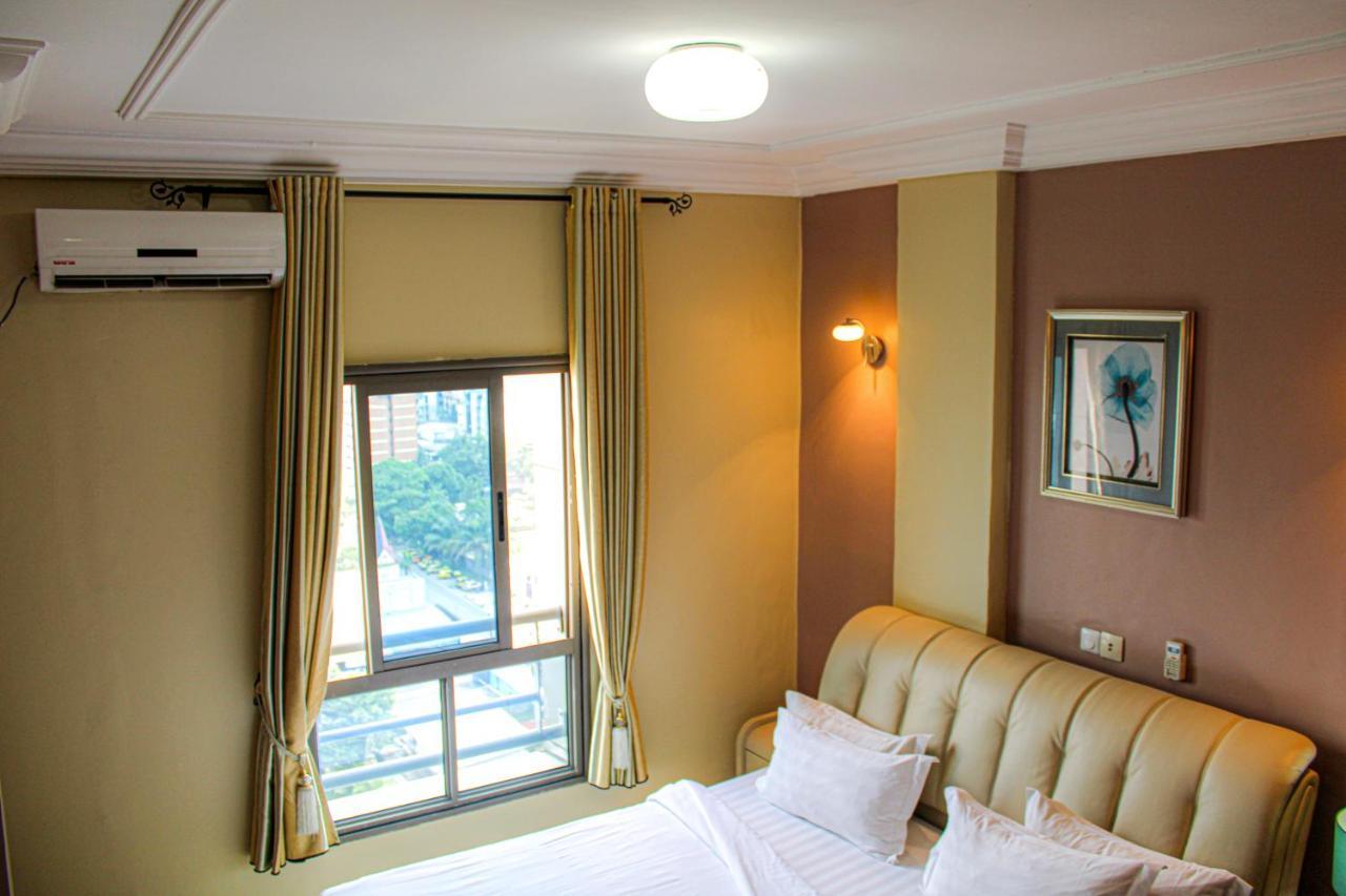 Residence Le Carat Bonapriso Douala Exteriér fotografie